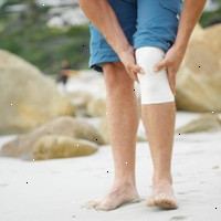 Bild på en bandagerad knä